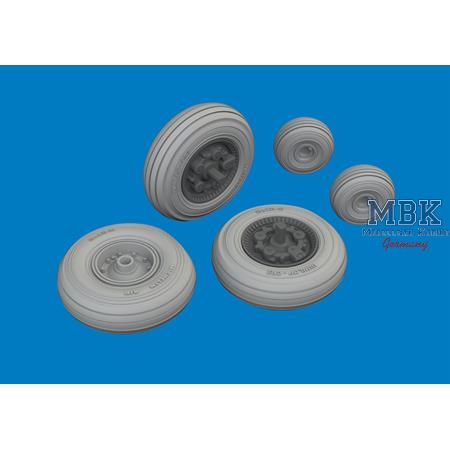 McDonnell-Douglas AV-8B Harrier wheels 1/48