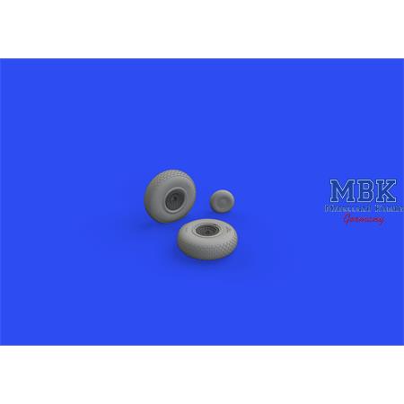 Boeing B-17 wheels block tread 1/48