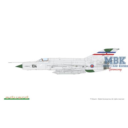 Mikojan-Gurewitsch MiG21R - Profipack - 1/72
