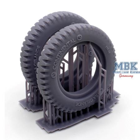 SdKfz 250, weighted tires (1:16)