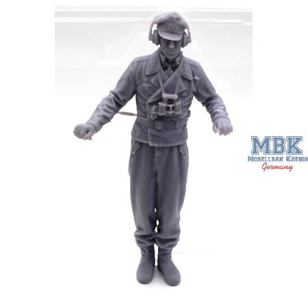 Panzer IV crew (1:16)