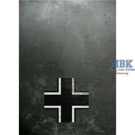 Grunge self adhesive base Balkenkreuz 19x13cm