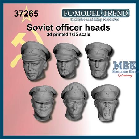 Soviet officer heads WWII