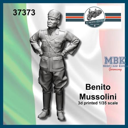 Benito Mussolini (1:35)