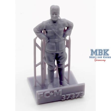 Benito Mussolini (1:35)