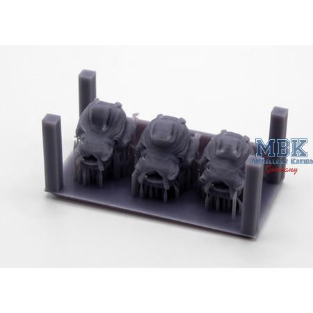 Tactical backpacks (1:35)