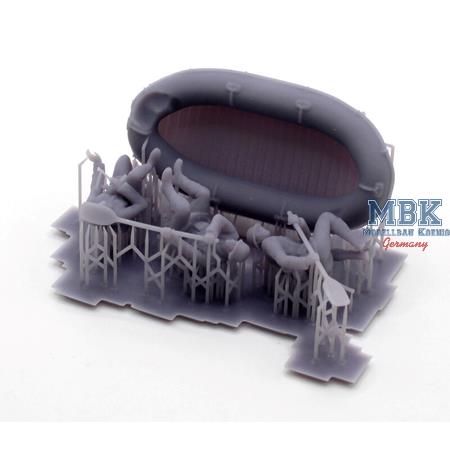 German rubber boat & crew (1:72)