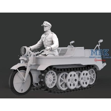 Sd.Kfz.2 Kettenkraftrad mit Fahrer