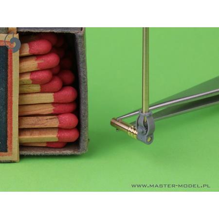 German folding 2m rod antenna (early PzKp.II-IV)