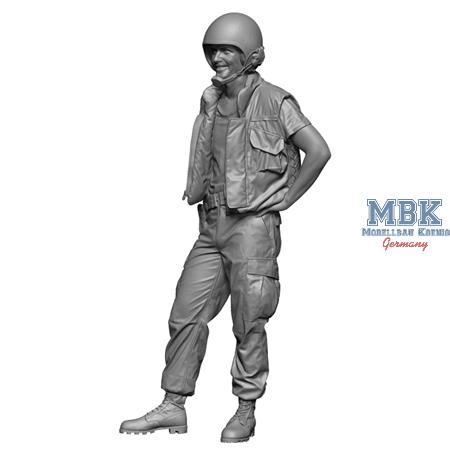 Vietnam war M113 commander 1:35