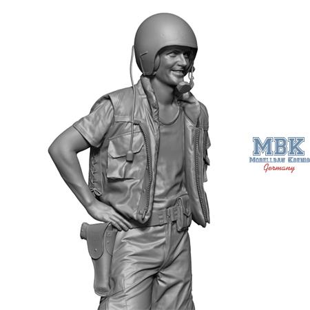 Vietnam war M113 commander 1:35