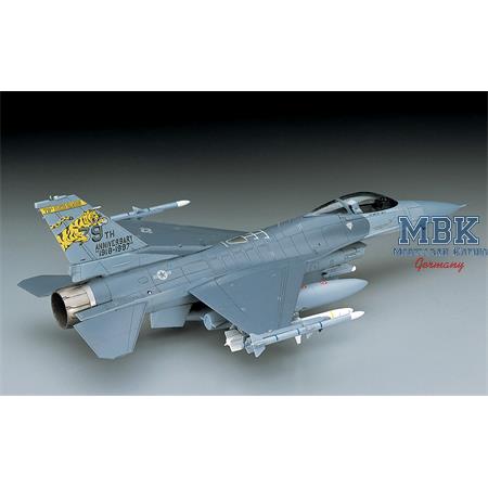 General D. F-16CJ (Block 50) Fighting Falcon (D18)