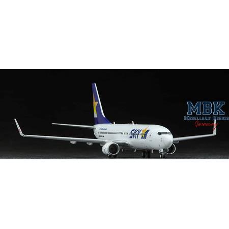 Boeing 737-800  - Skymark Airlines  1/200