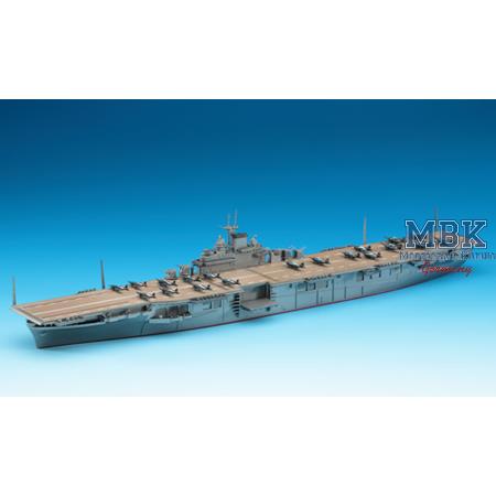 U.S. Aircraft Carrier Essex (Waterline 707)