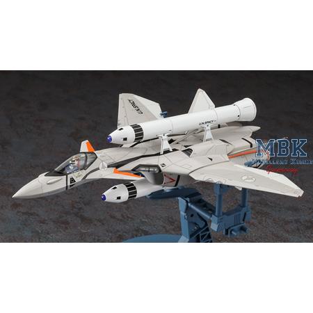 Macross Plus VF-11B Thunderbolt w/ Rocket Boost
