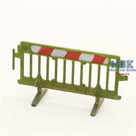 Plastic Barrier (1pc)