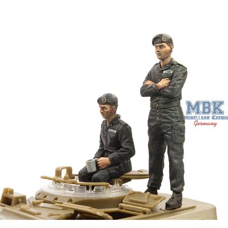 BAOR Centurion MBT crew (2 Figures)