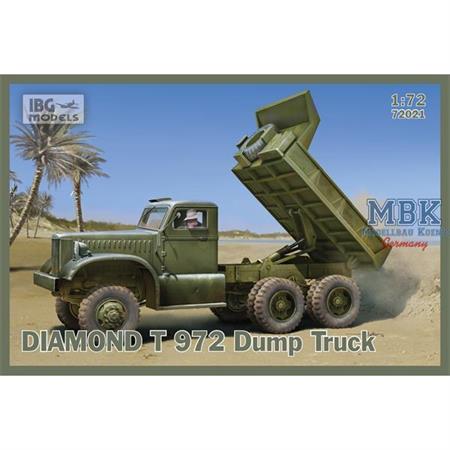 Diamond T 972 dump truck