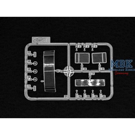 ZiL-131 with DShKMd crew
