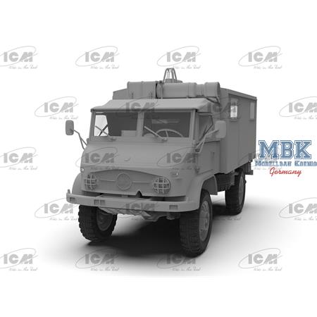 Unimog S 404 - German Military Ambulance