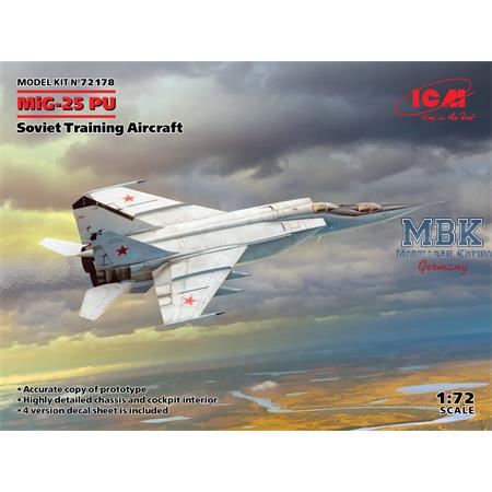 MiG-25PU, Soviet Training Aircraft