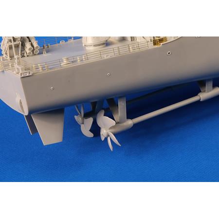 USS Mobile Bay CG-53 (1:200)