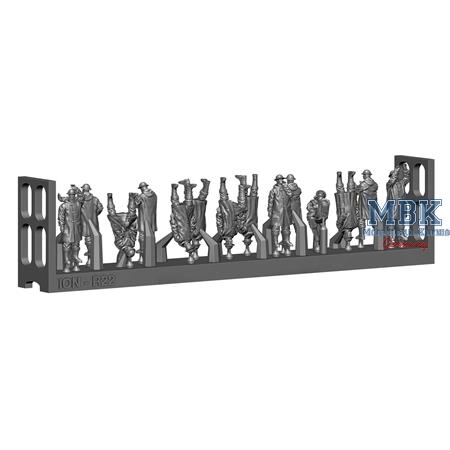 Royal Navy - Rough Weather II 1/144