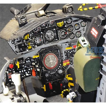Lockheed F-104G Starfighter Cockpit (1:12)