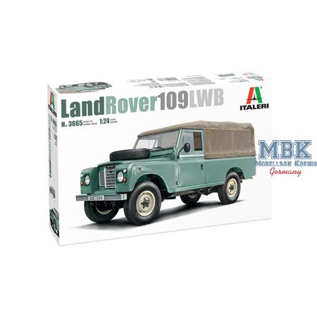 Land Rover 109 Series III LWB