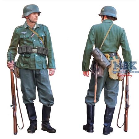 Deutscher Infanterist ca 1940 -1941 (1:9)