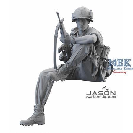 U.S. Army infantryman figure 1:16