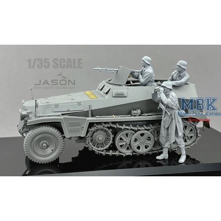 WWII German Sd.Kfz.250/1 Ausf. A Gunner 1:35