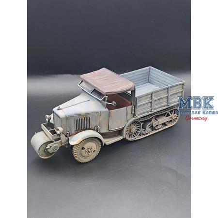 Pionierwagen Unic P-107 U.304(f) Pionierwagen Unic P-107 U.304(f)