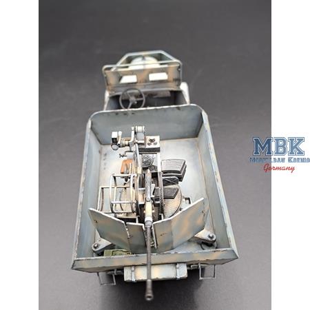 Schützenpanzerwagen U304(f) mit 2 cm Flak 38-early