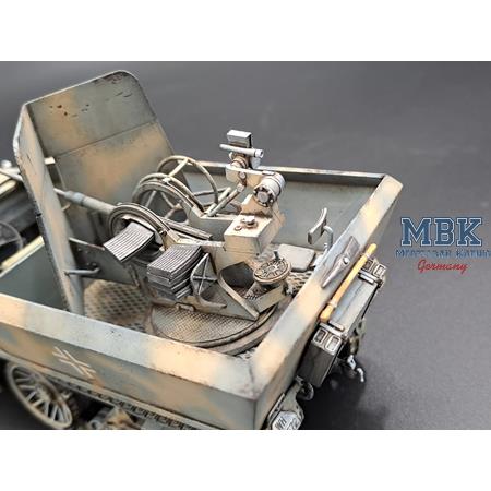 Schützenpanzerwagen U304(f) mit 2 cm Flak 38-late