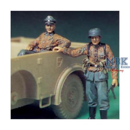 Waffen SS Officer & SS Infantry