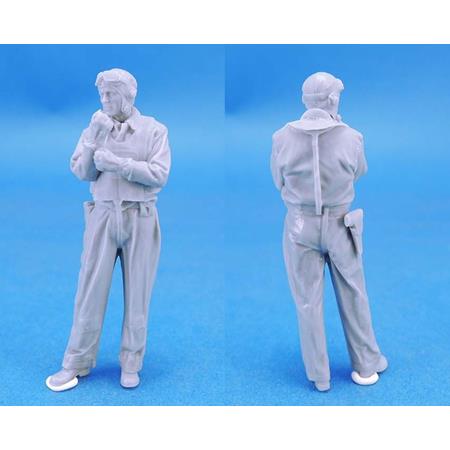 WW2 US Navy Pilot - On Deck 1:35