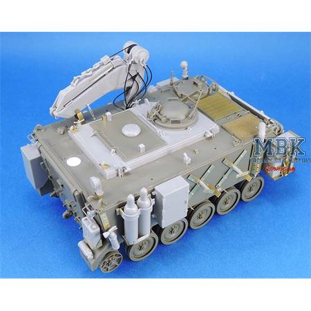 IDF Fitter Conversion set (for 1/35 M113s)