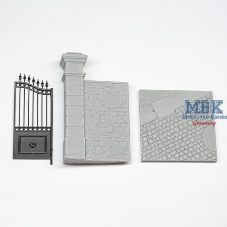 Mauerstück m. Tor / Base w/gate and wall 01 (1:35)