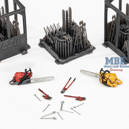 Kettensägen/Werkzeuge / Chainsaw Tools Set (1:35)