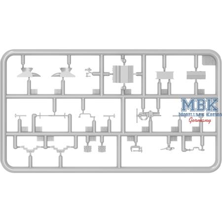 German & Romanian Pilots w/Ground Staff