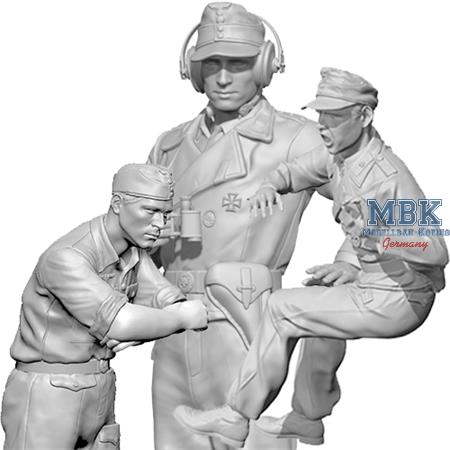 WWII German Tank Crew of Panzer III Ausf.J (1:35)