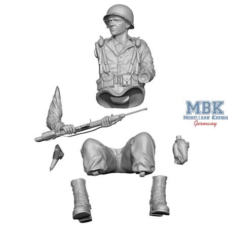 WWII U.S. Army Officer  (1:35)