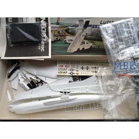 Nitto Boeing 707-320C "Lufthansa" 1:100