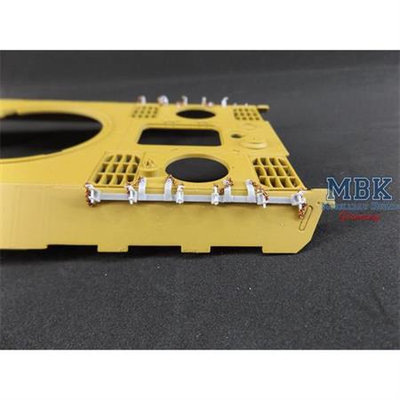 Hull-Mounted Spare Track & Hangers for Panther D/A