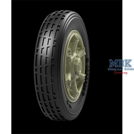 Autoblinda 40/41 Road wheels (Pirelli Libia)