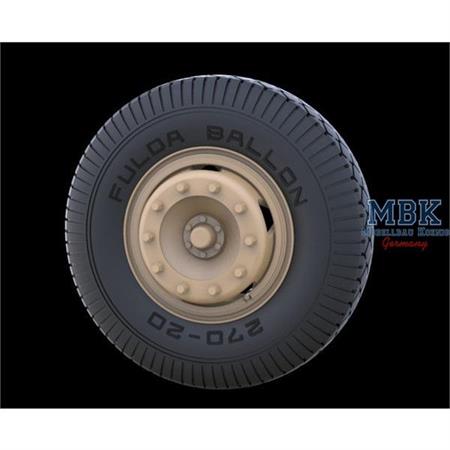 Road Wheels for Mercedes 4500 (early pattern)