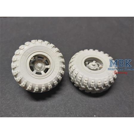 KRAZ-260 & 6322 Road wheels set