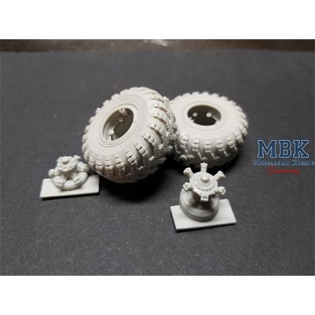 KRAZ-260 & 6322 Road wheels set