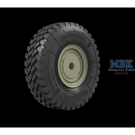 MAN LKW 7t mil road wheels (Continental HCS)